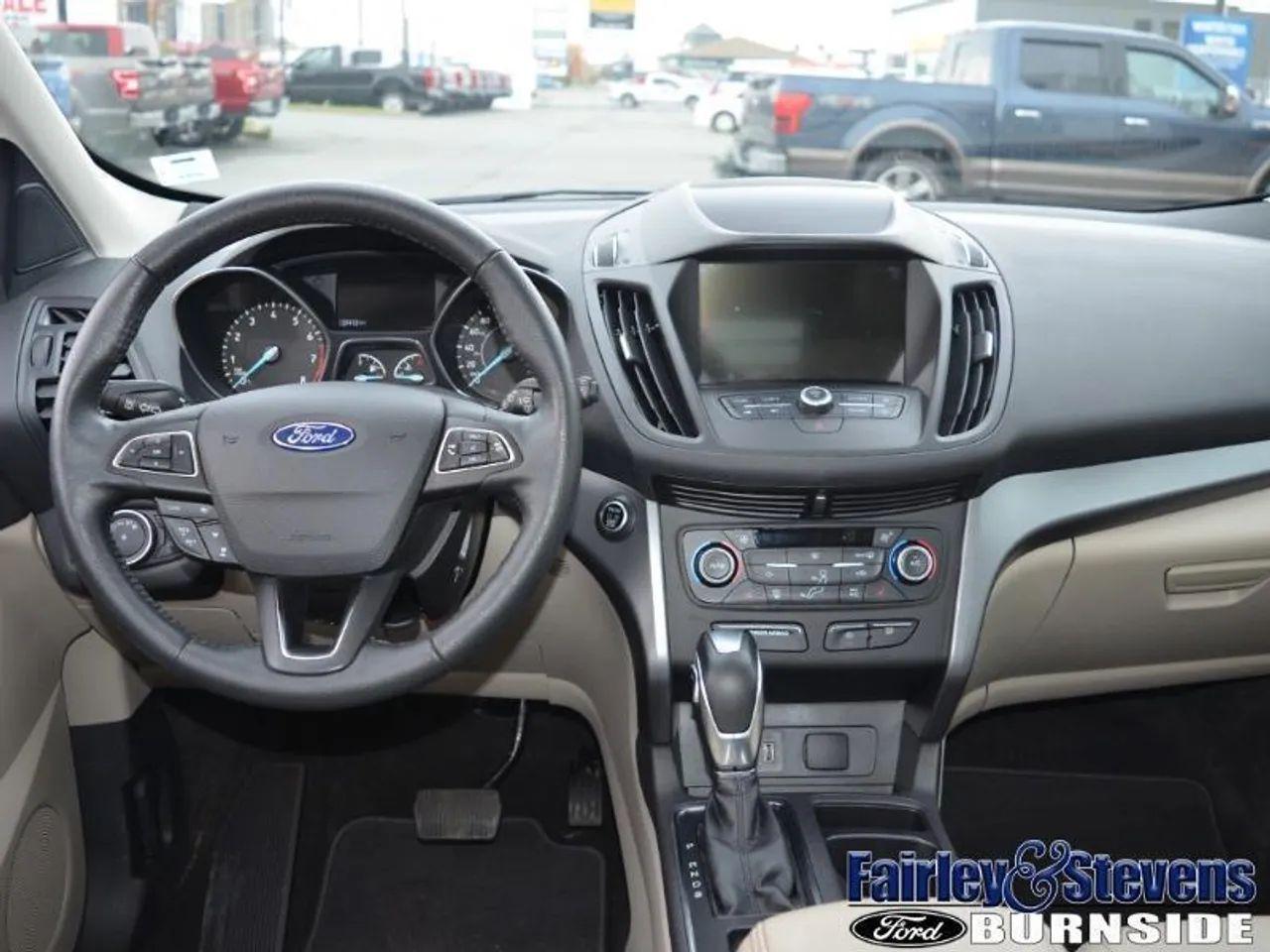2019 Ford Escape SEL-3
