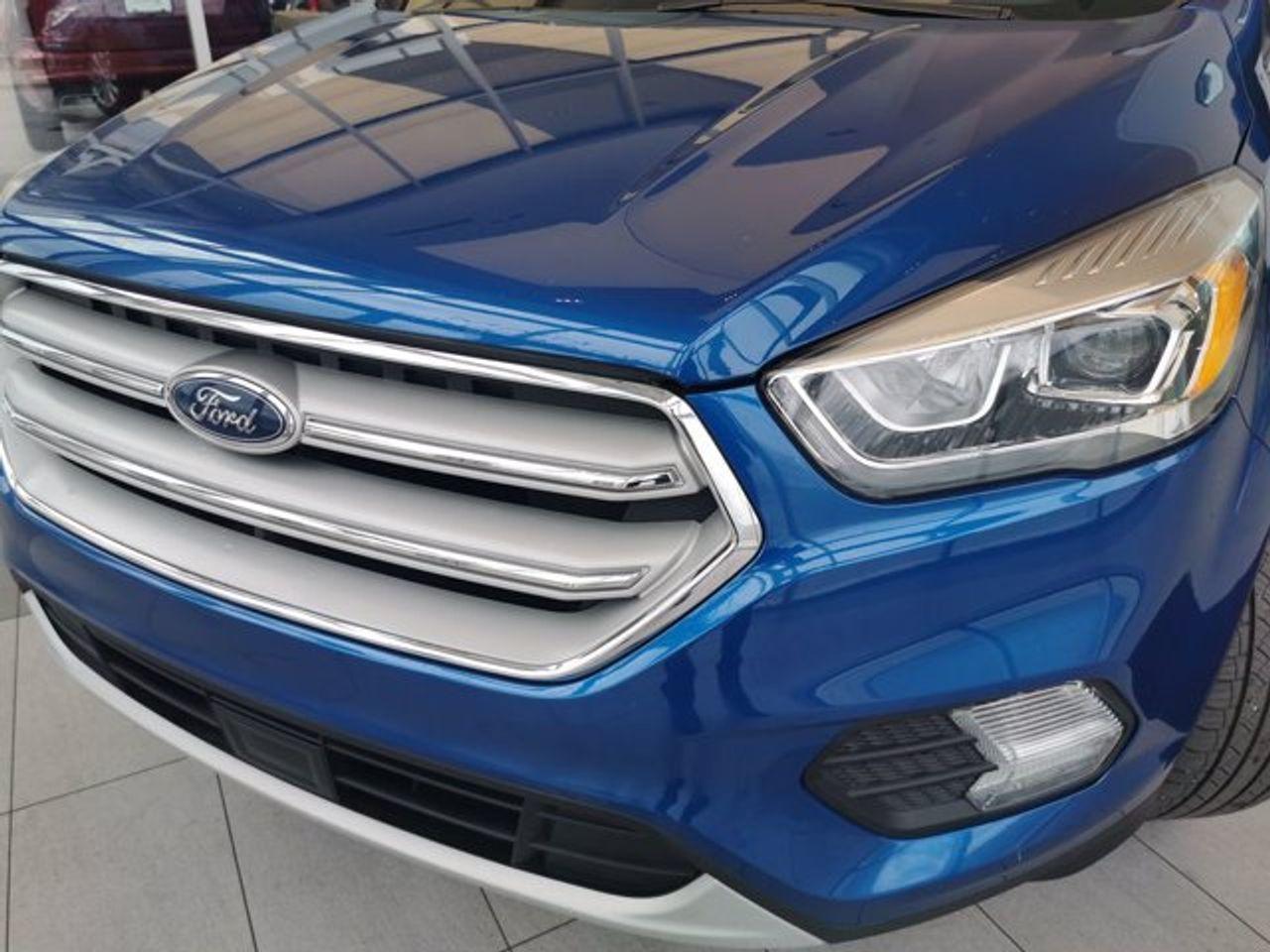 2019 Ford Escape SEL-2
