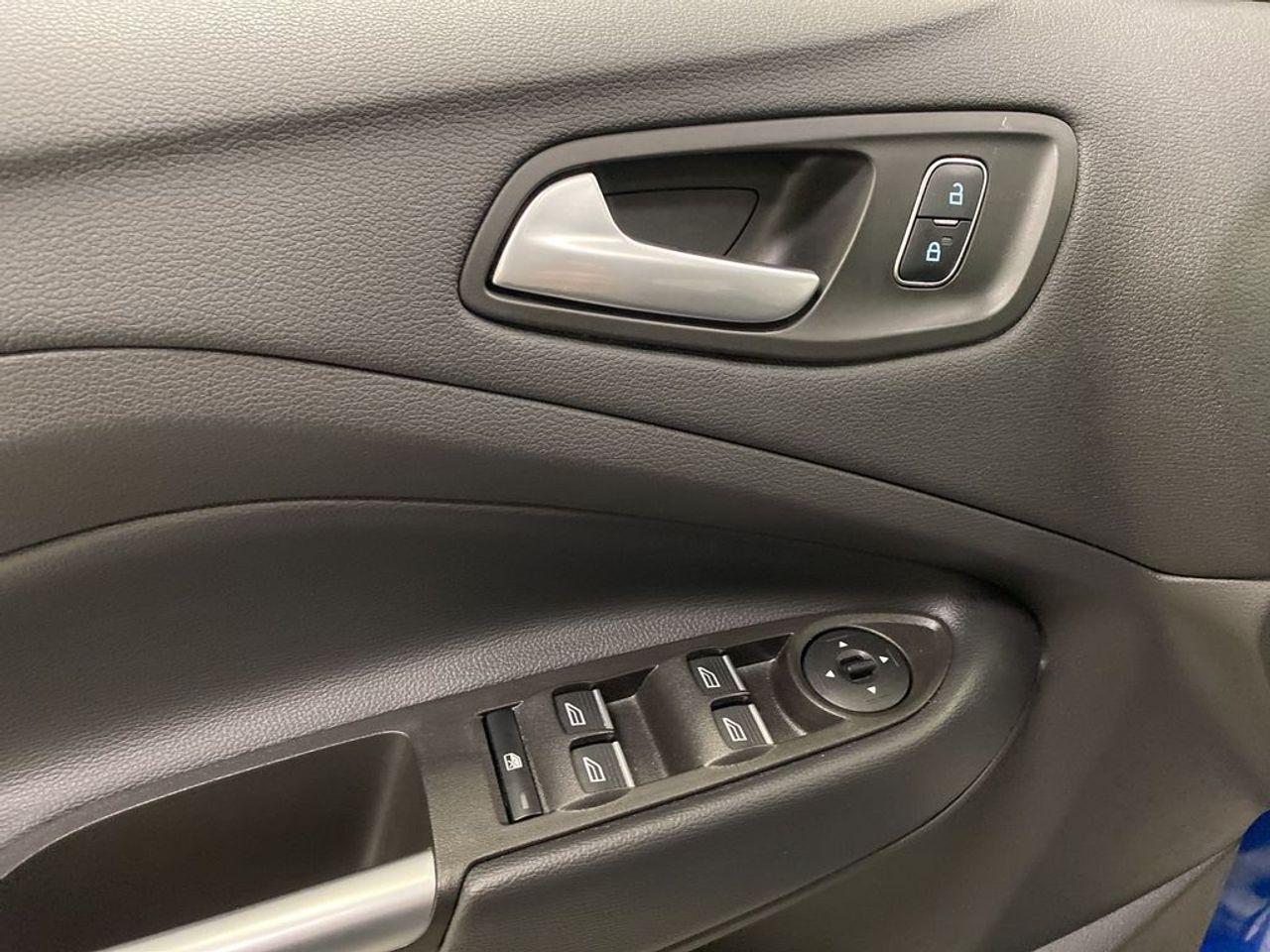 2019 Ford Escape SEL-4