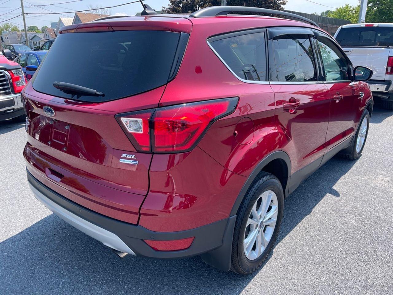 2019 Ford Escape SEL-2