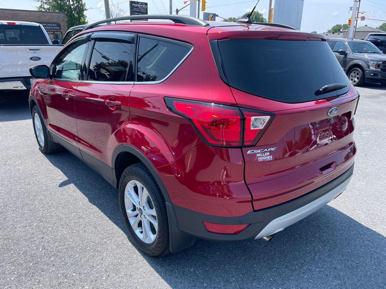2019 Ford Escape SEL-4