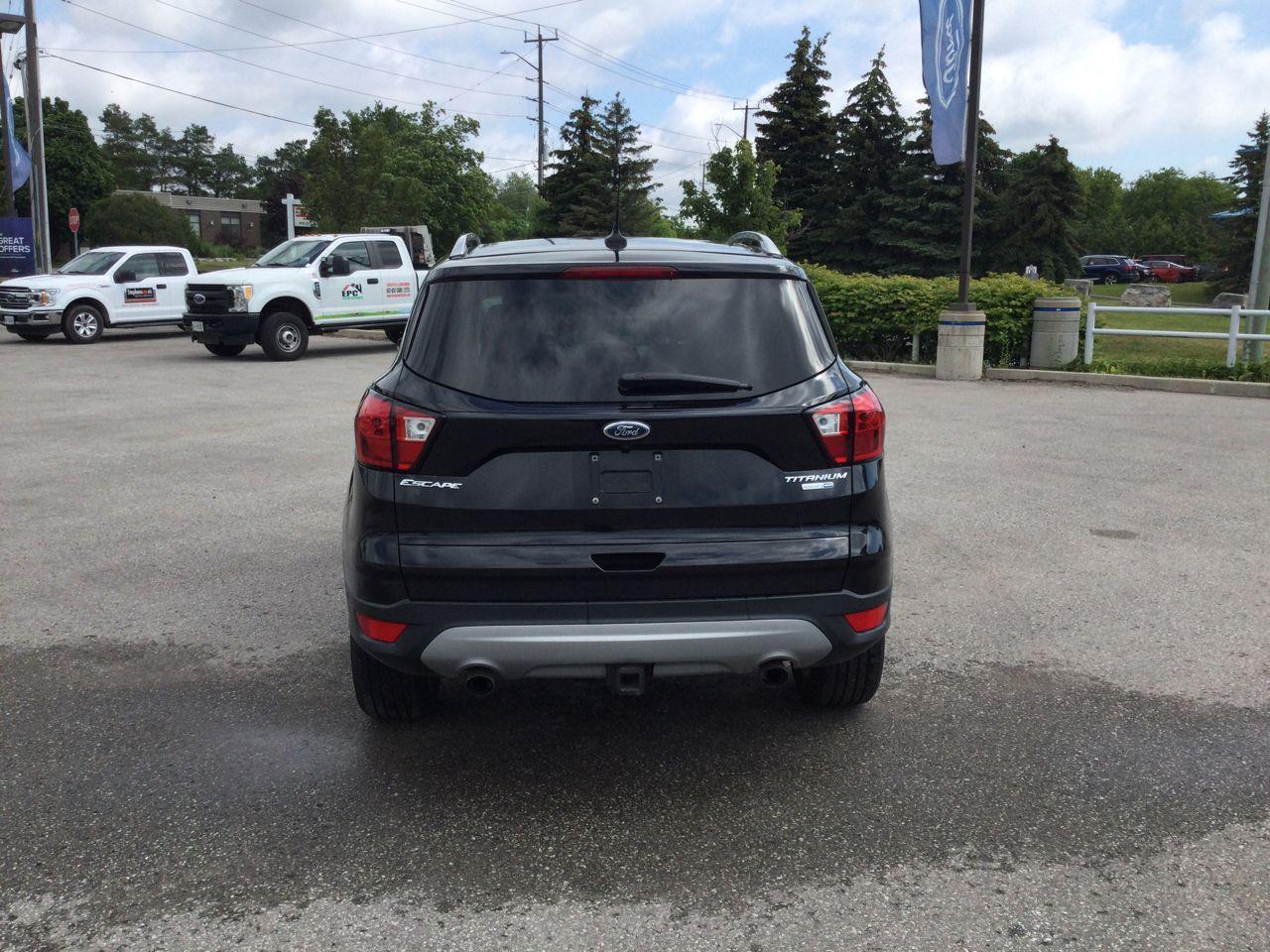 2019 Ford Escape Titanium-1