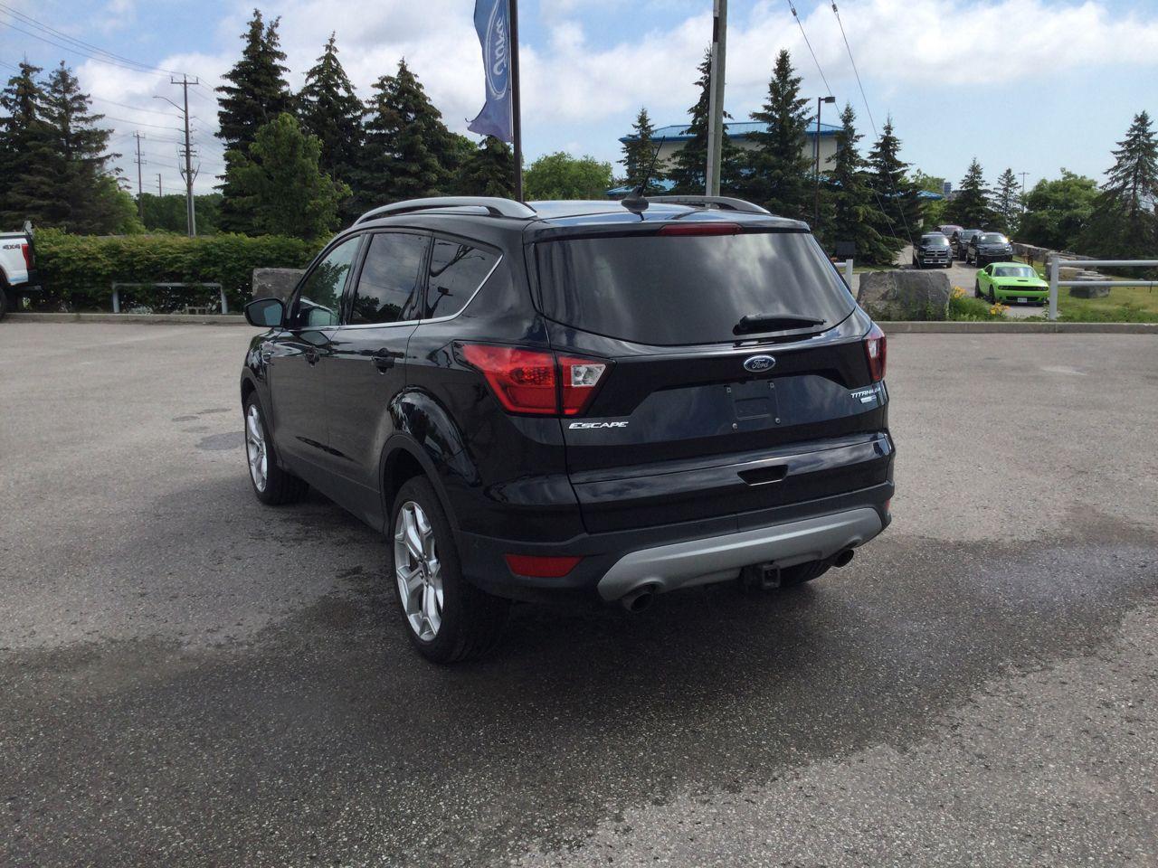 2019 Ford Escape Titanium-2