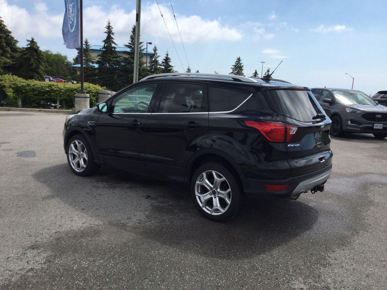 2019 Ford Escape Titanium-3