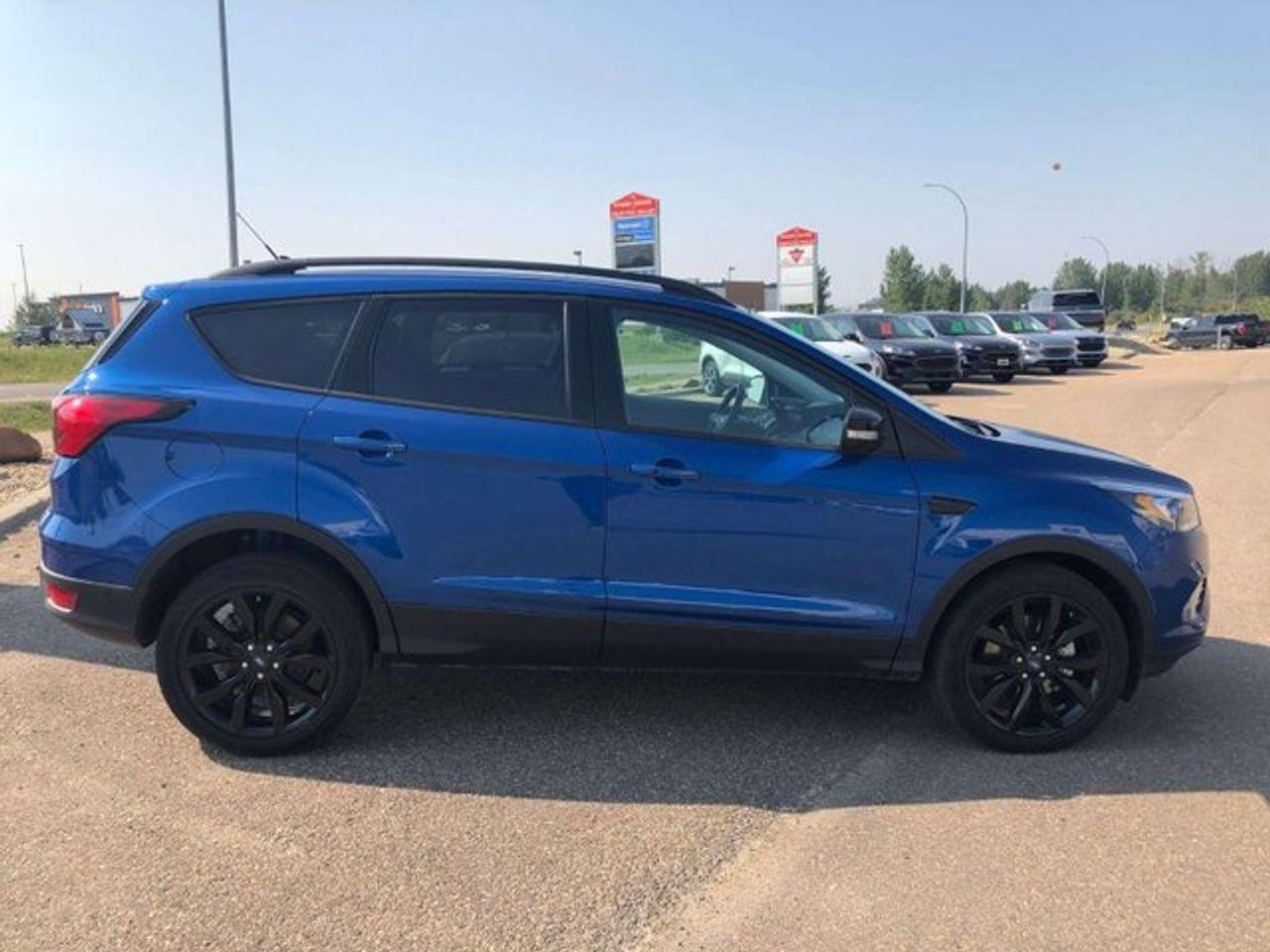 2019 Ford Escape Titanium-2
