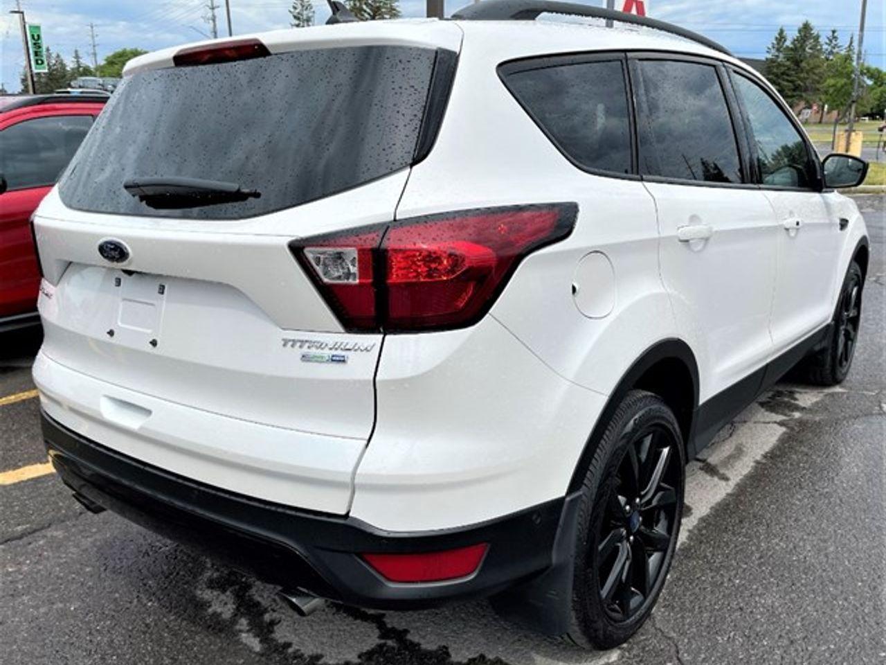 2019 Ford Escape Titanium-3