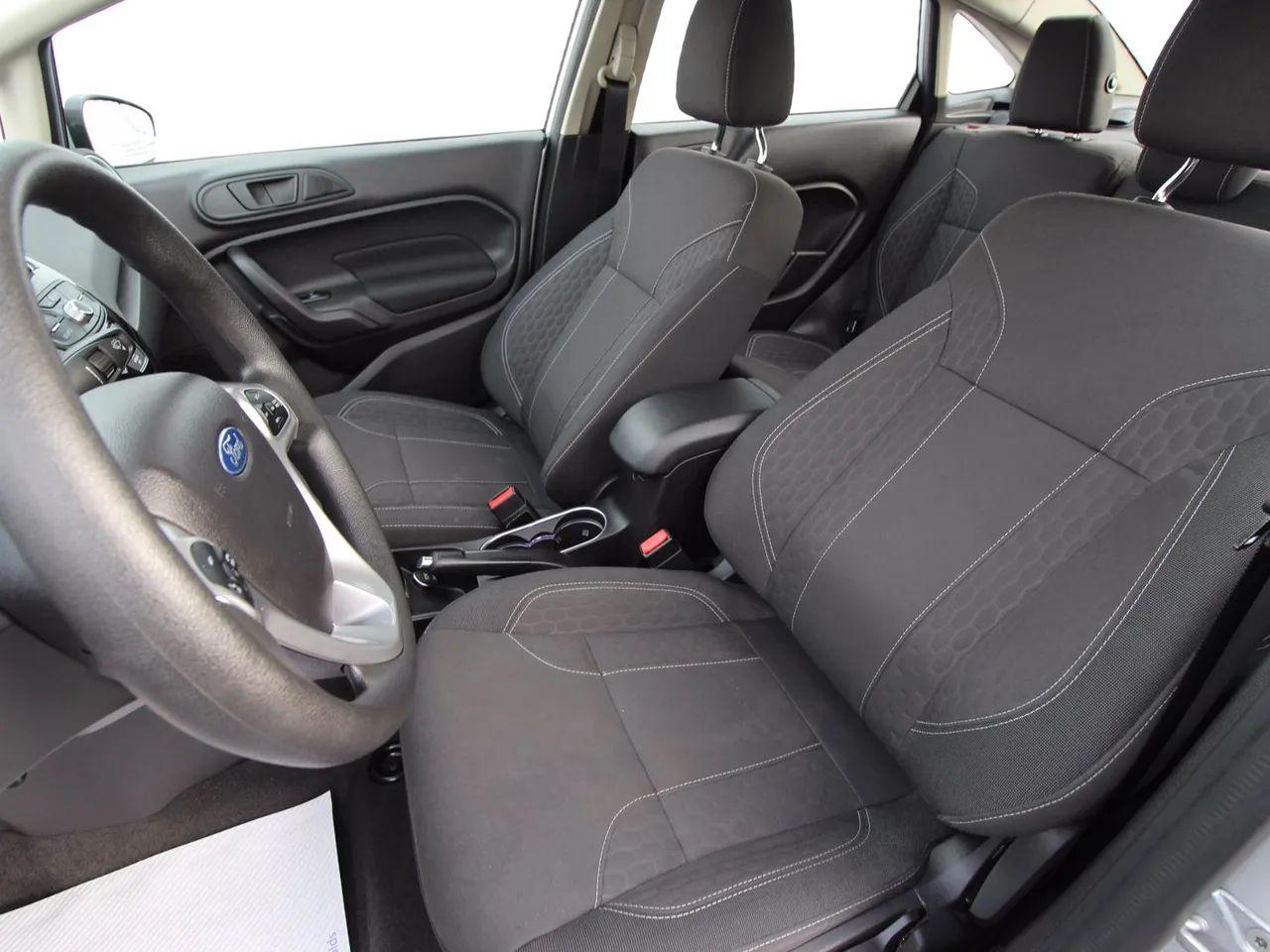2019 Ford Fiesta SE-4