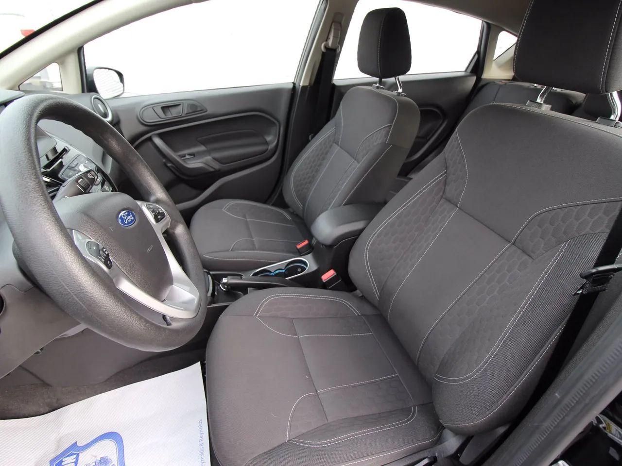 2019 Ford Fiesta SE-4