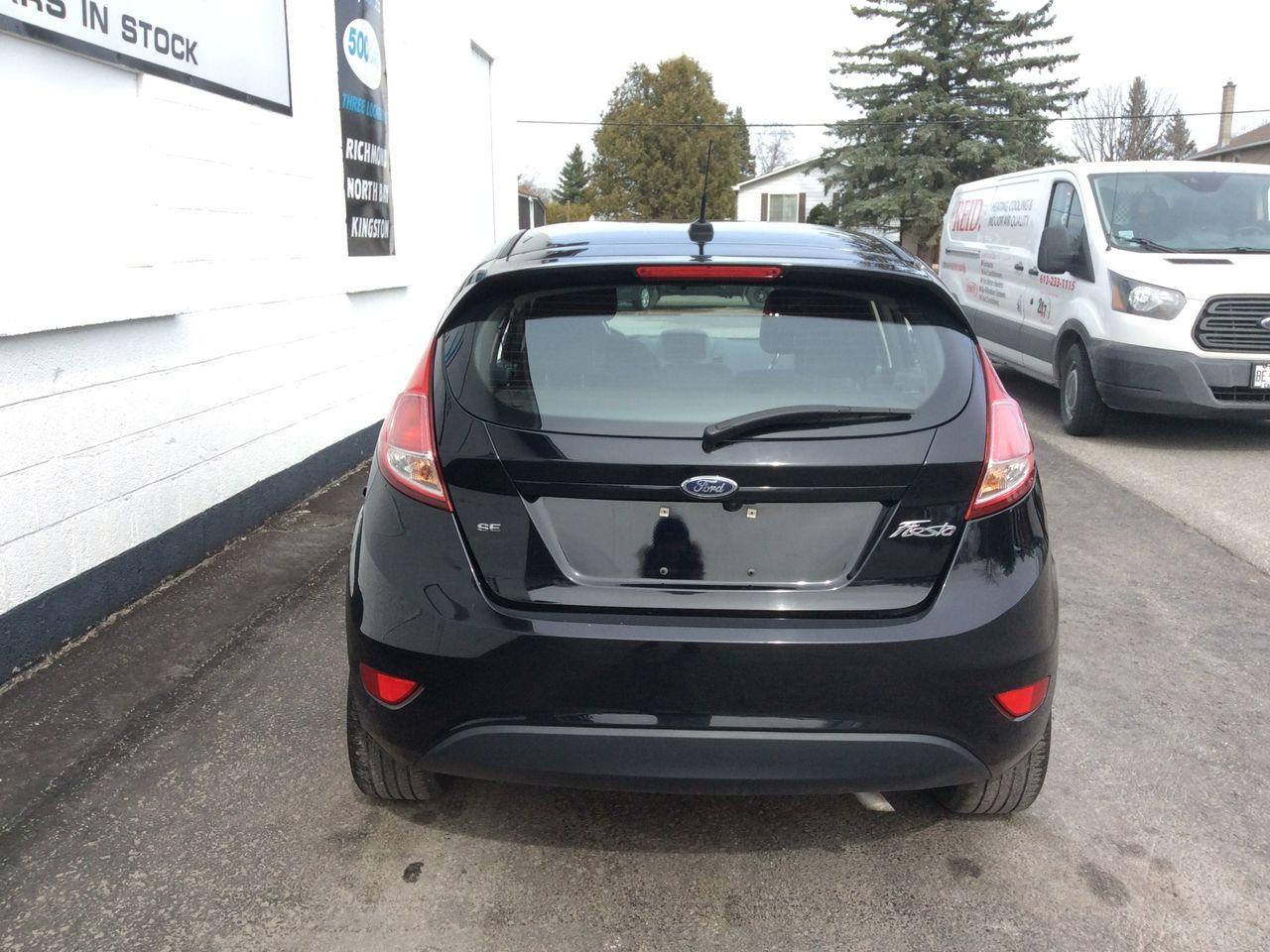 2019 Ford Fiesta SE-3