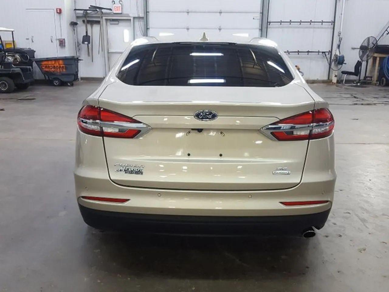 2019 Ford Fusion SE-2