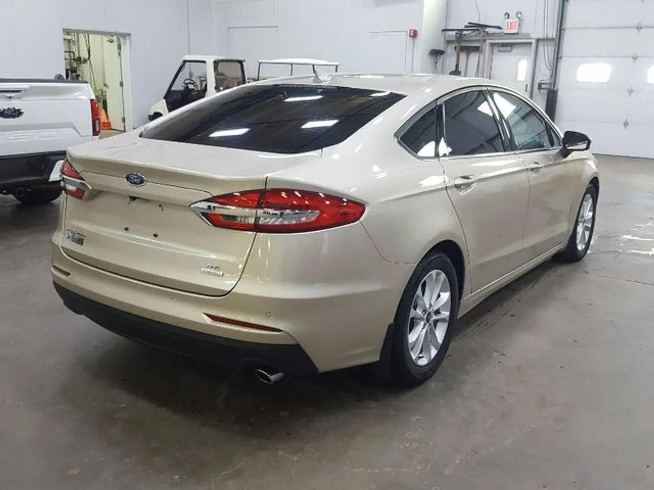 2019 Ford Fusion SE-3