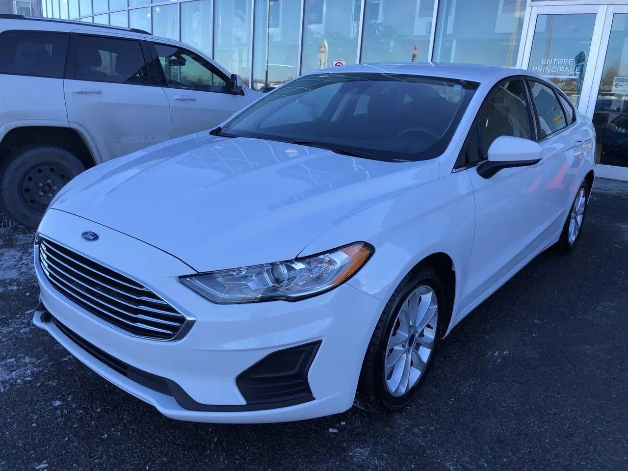 2019 Ford Fusion SE-4