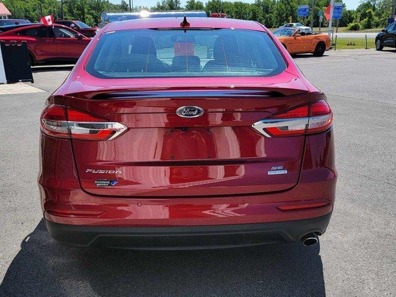 2019 Ford Fusion SE-3