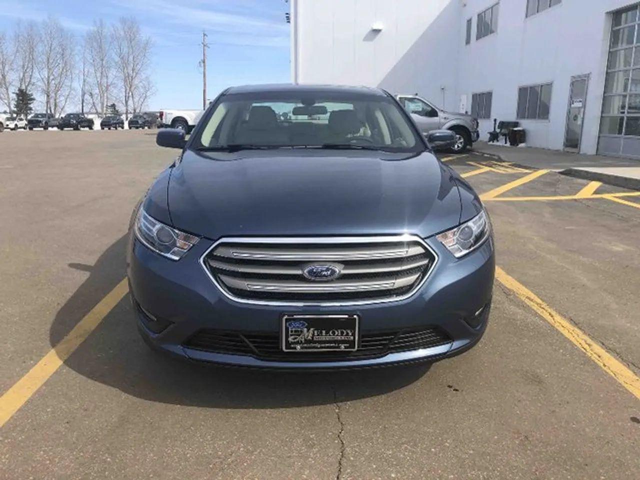 2019 Ford Taurus SEL-1