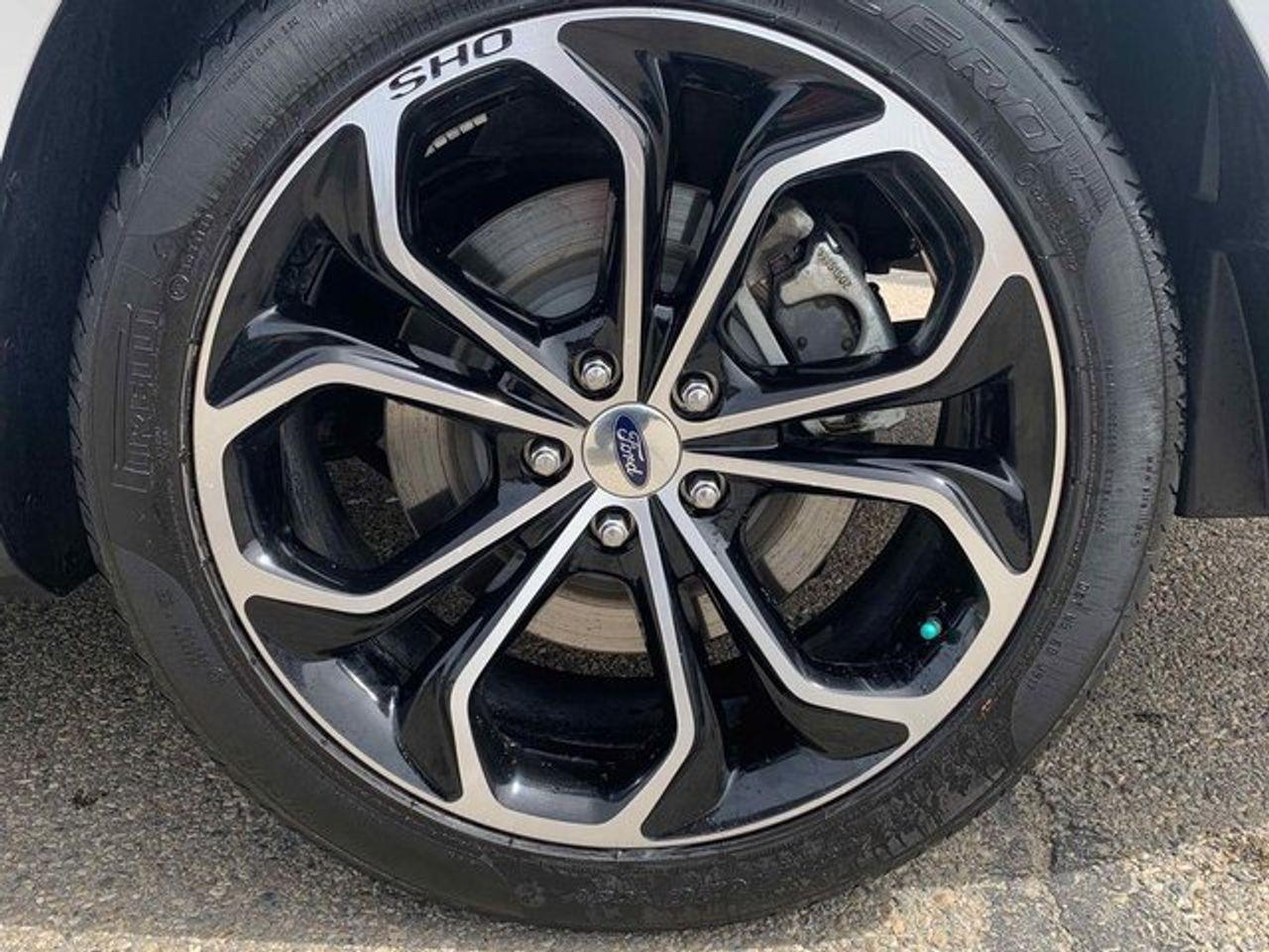 2019 Ford Taurus SHO-3