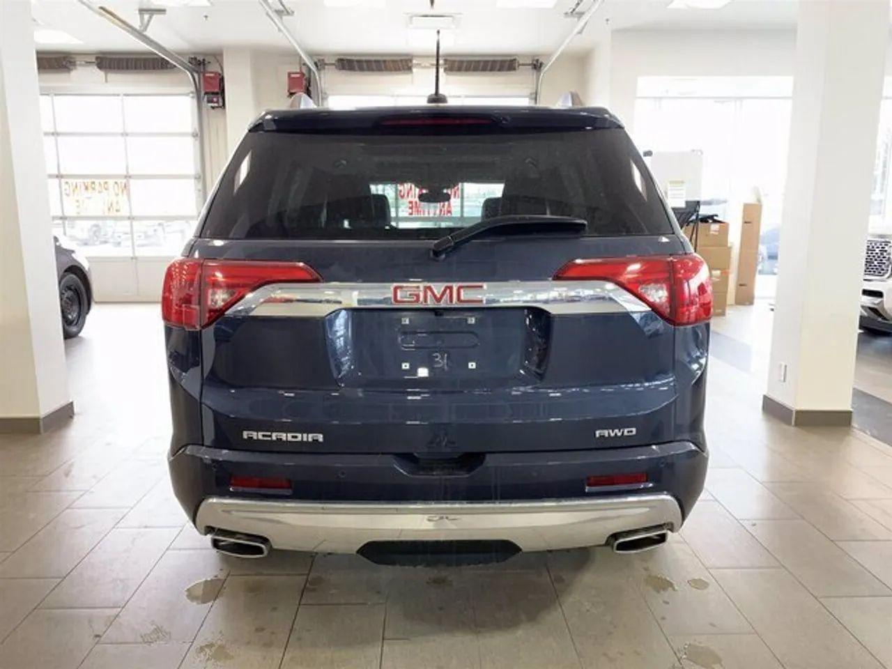 2019 GMC Acadia Denali-4