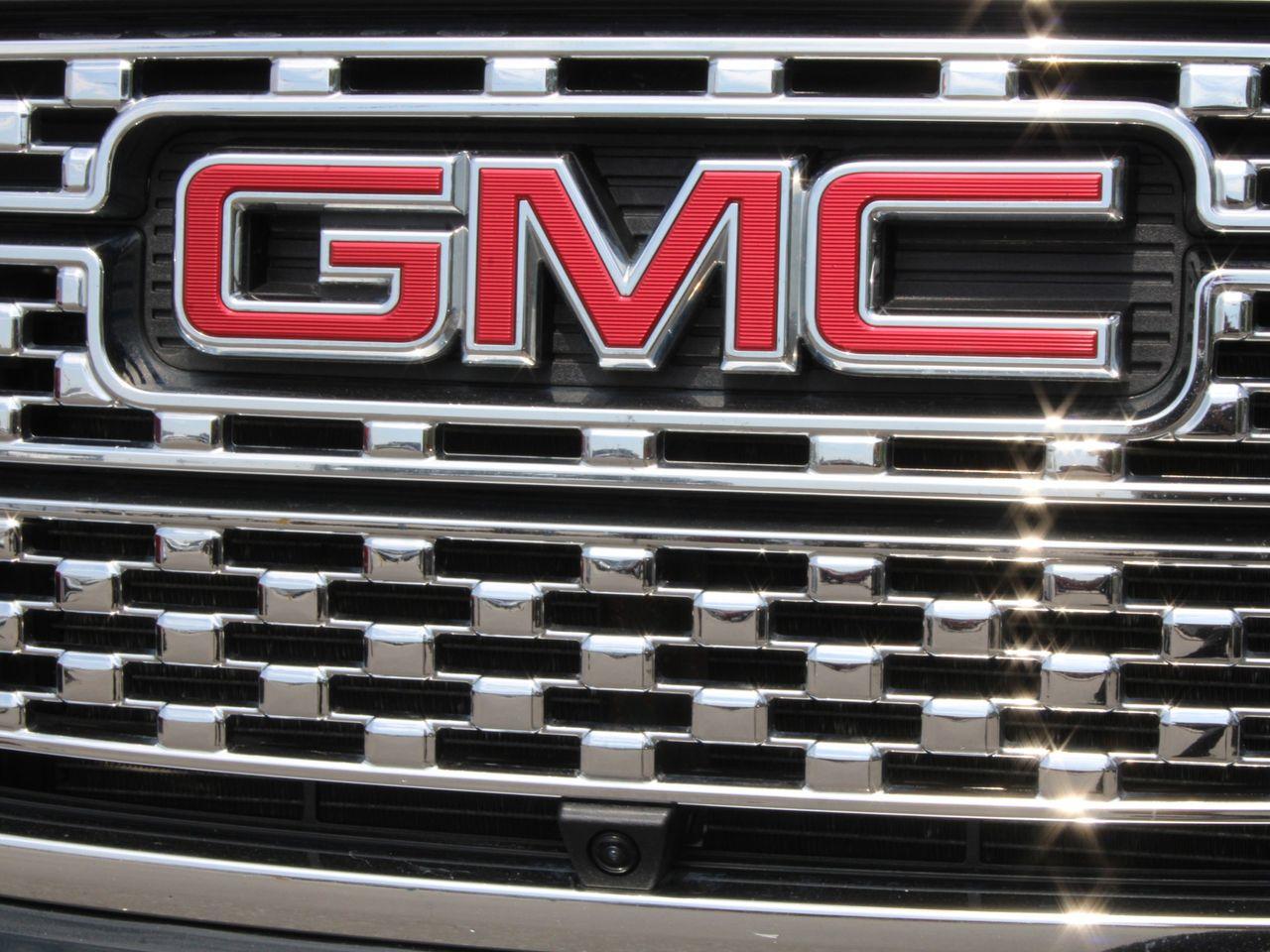 2019 GMC Acadia Denali-4