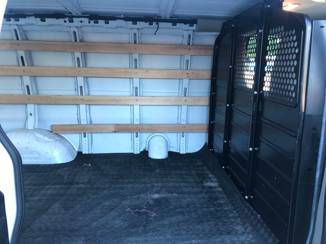 2019 GMC Savana G2500-3