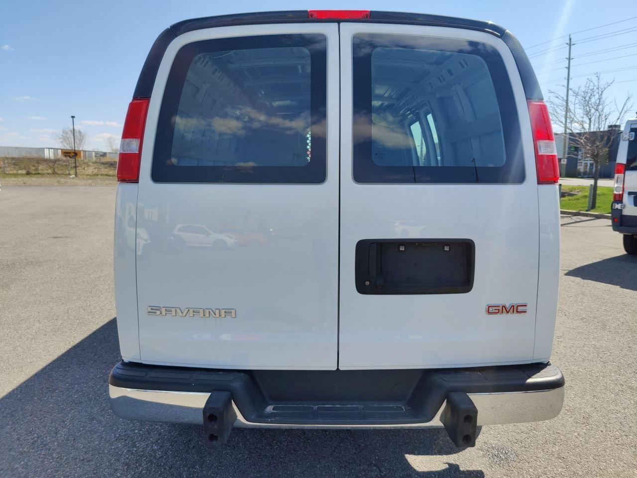 2019 GMC Savana G2500-3