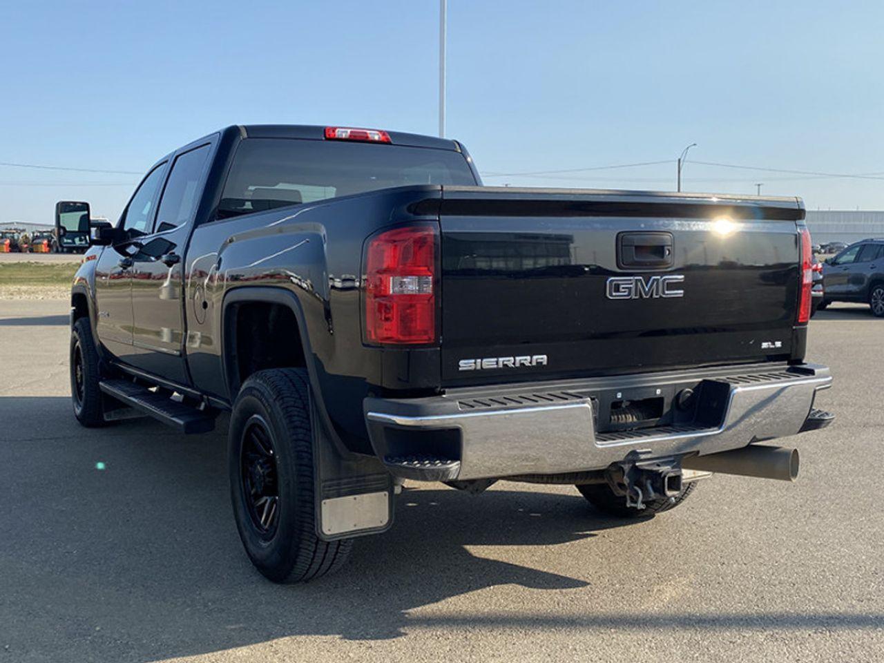 2019 GMC Sierra 2500HD -3