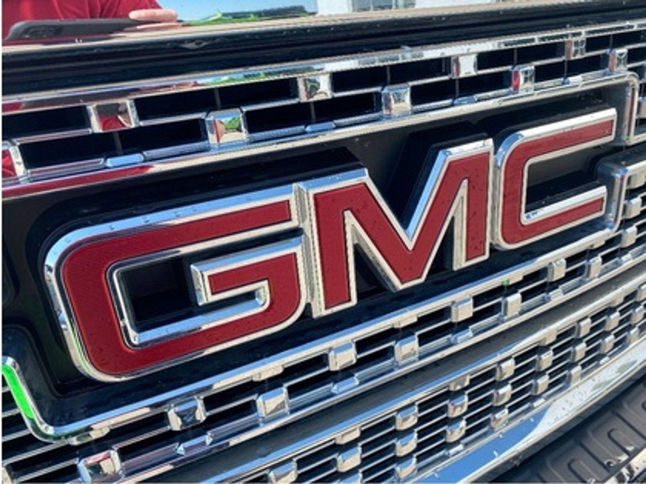 2019 GMC Sierra 3500HD Denali-2