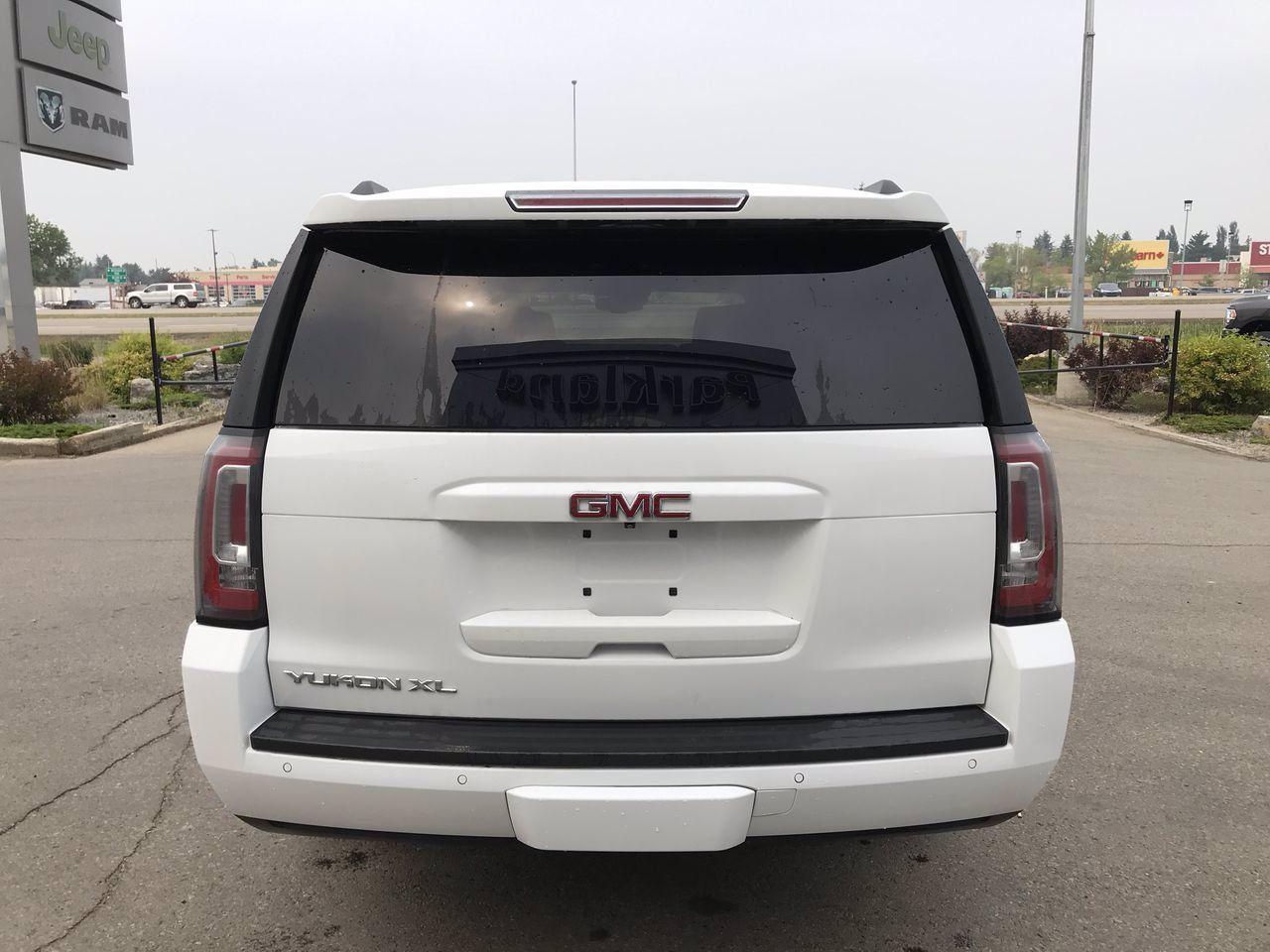 2019 GMC Yukon XL SLE-3