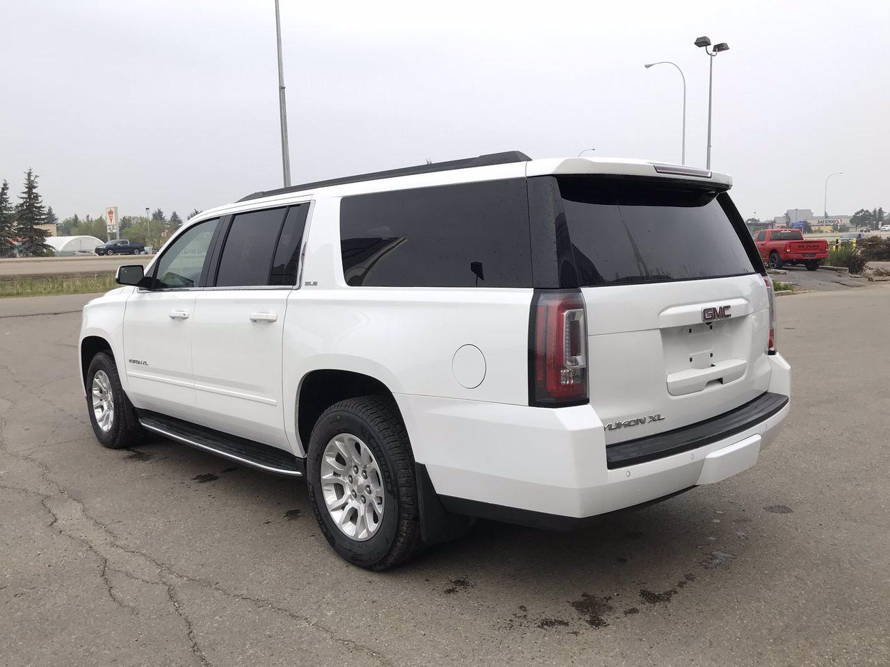 2019 GMC Yukon XL SLE-4