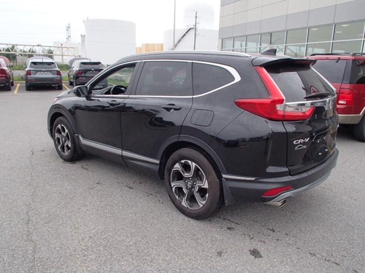 2019 Honda CR-V Touring-2