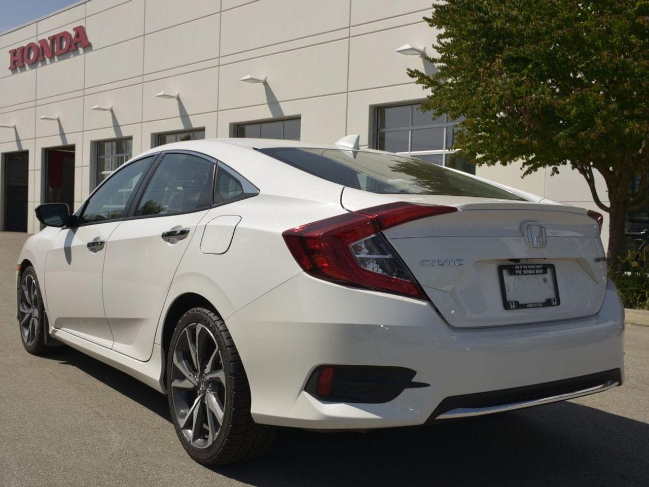 2019 Honda Civic Touring-4