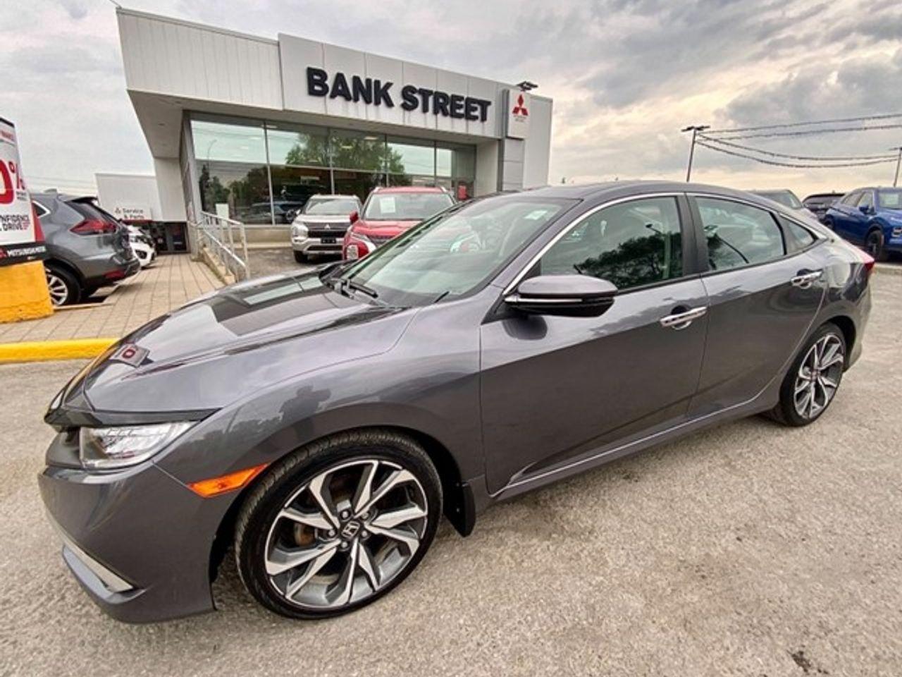 2019 Honda Civic Touring-1