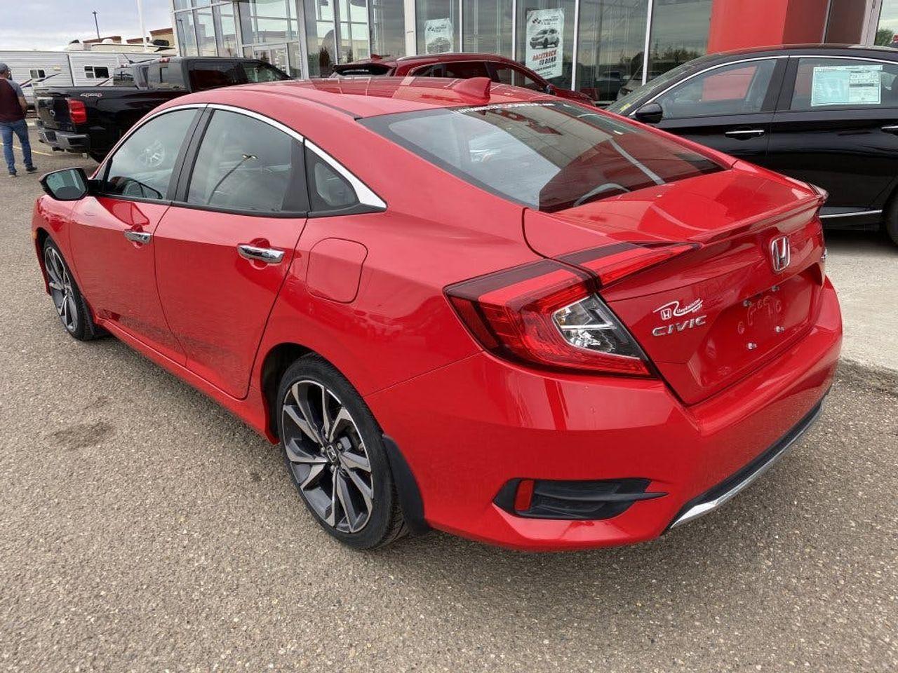 2019 Honda Civic Touring-2