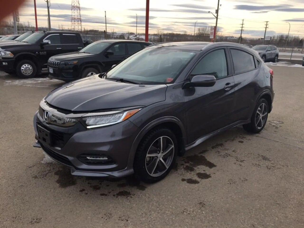 2019 Honda HR-V Touring-3