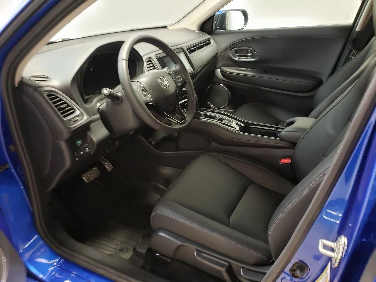 2019 Honda HR-V Touring-3