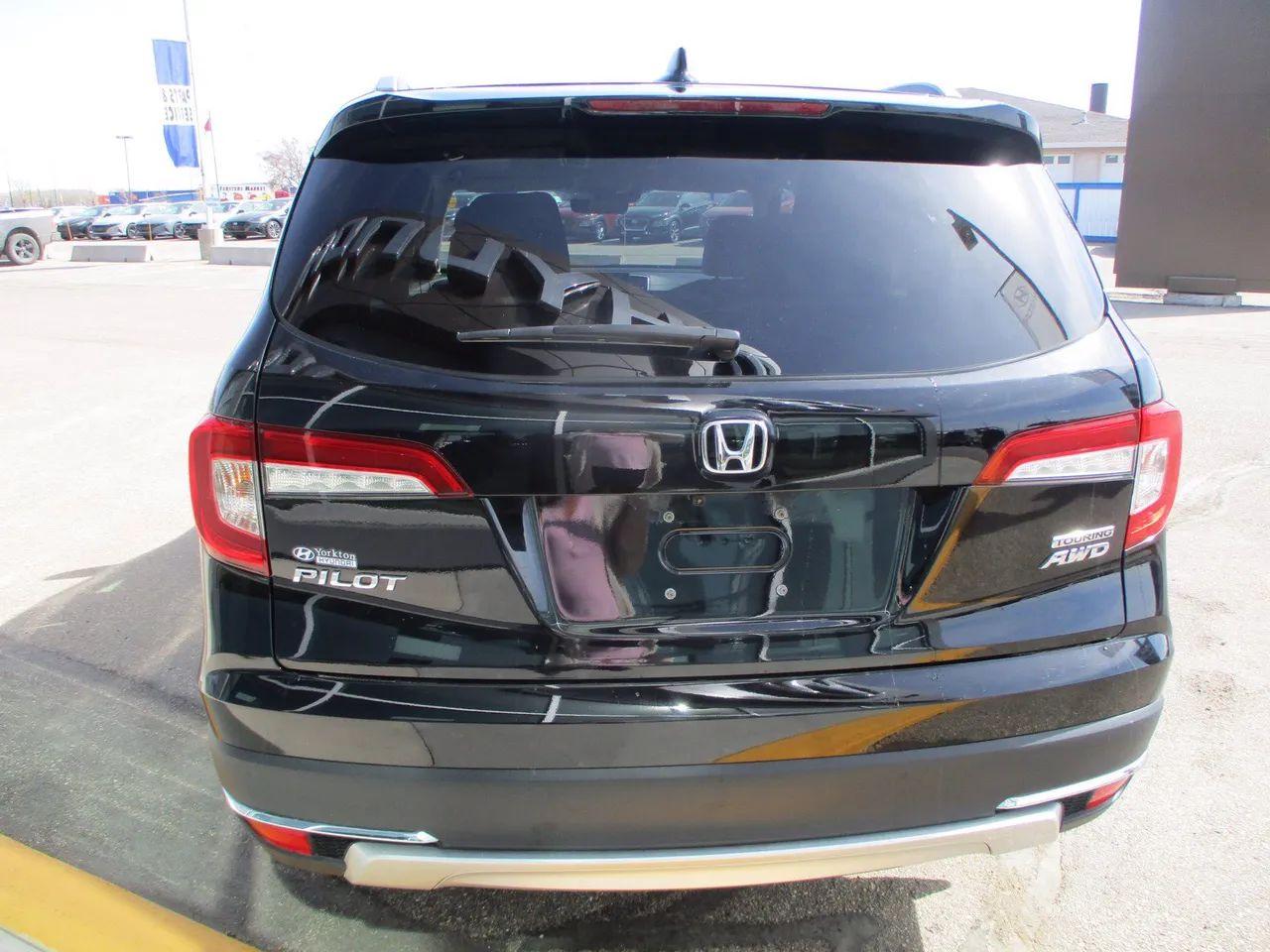 2019 Honda Pilot Touring-4