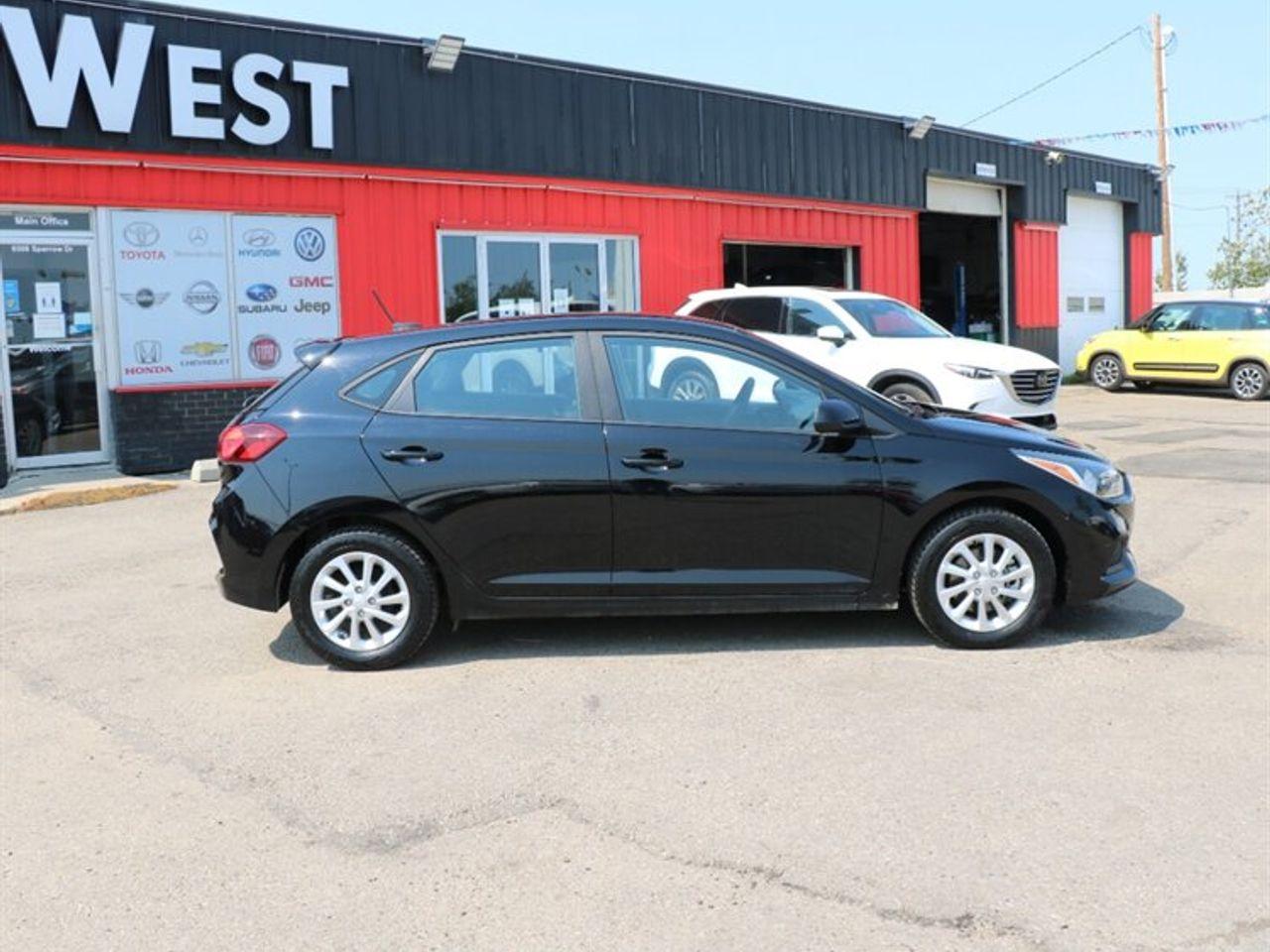 2019 Hyundai Accent Essential-1