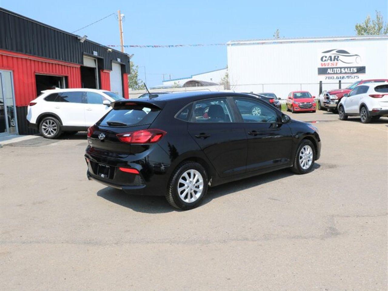 2019 Hyundai Accent Essential-2