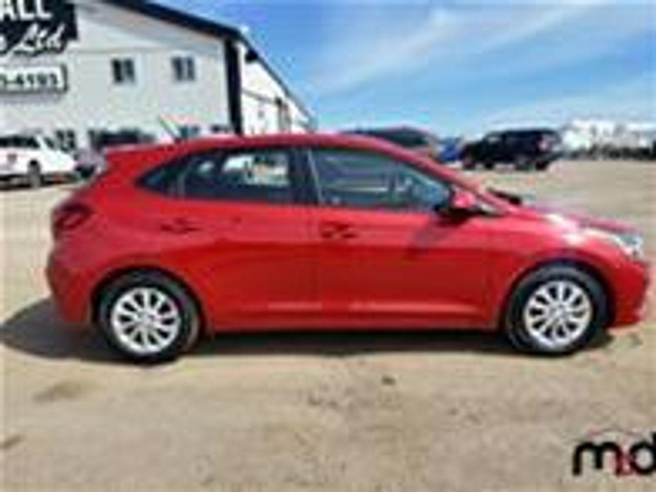 2019 Hyundai Accent Preferred-1