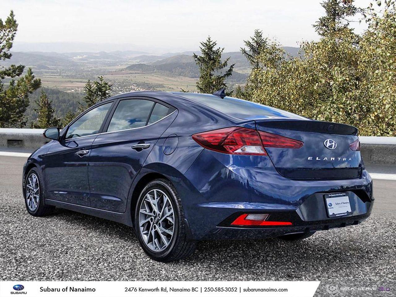 2019 Hyundai Elantra Luxury-3