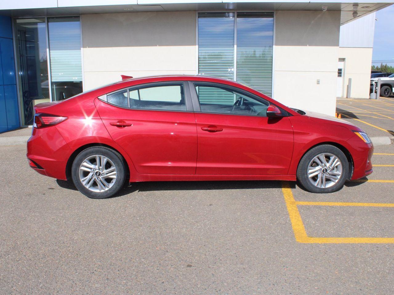 2019 Hyundai Elantra Preferred-1