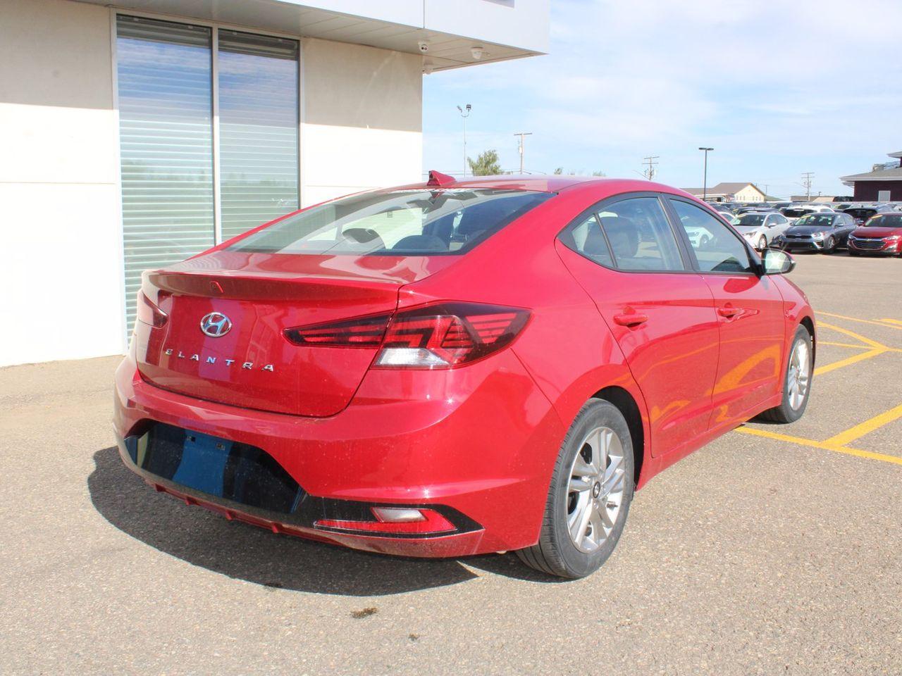 2019 Hyundai Elantra Preferred-2