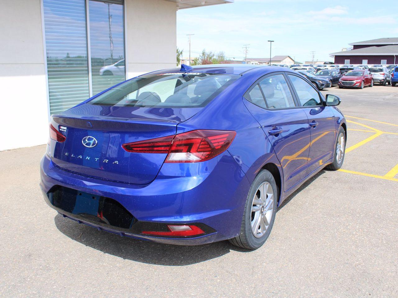 2019 Hyundai Elantra Preferred-2