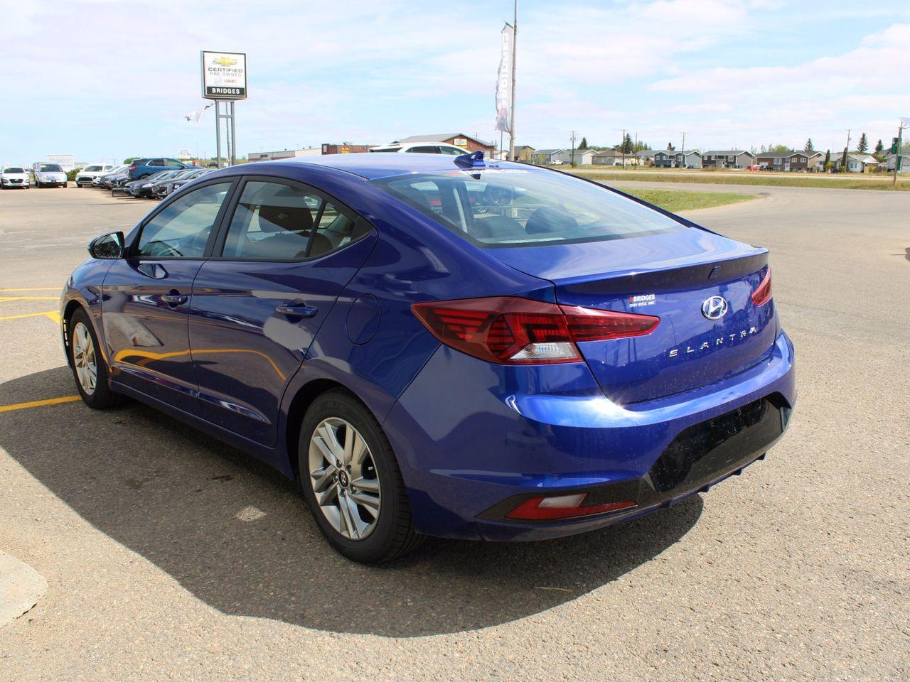 2019 Hyundai Elantra Preferred-4