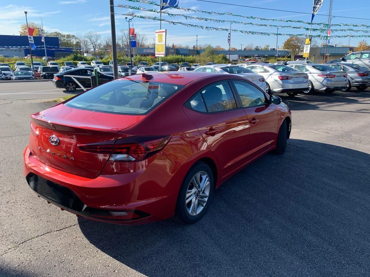 2019 Hyundai Elantra Preferred-4