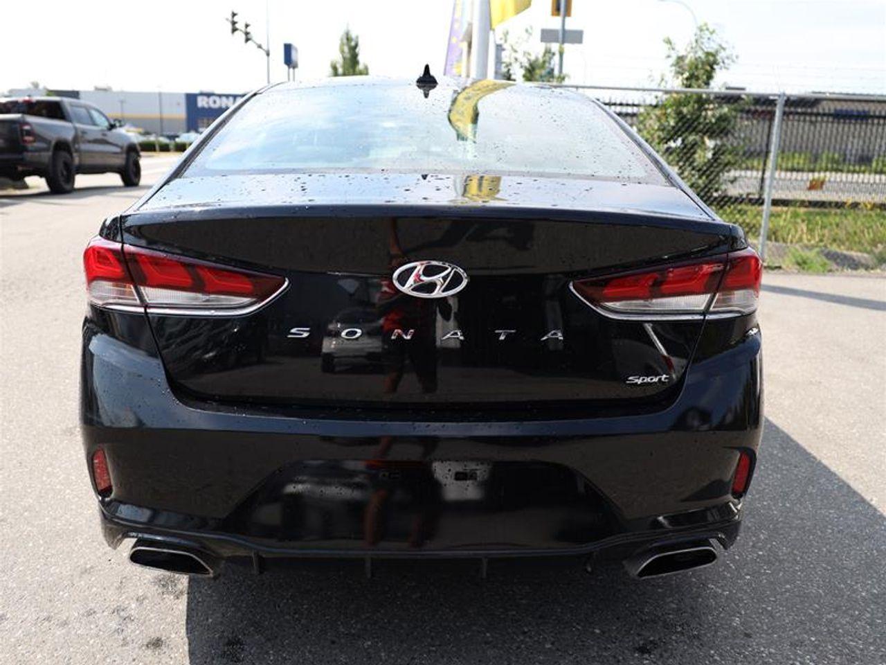 2019 Hyundai Sonata Essential-3