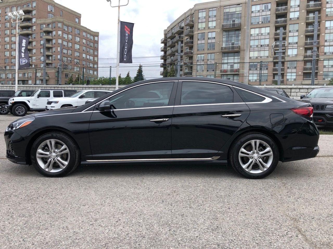 2019 Hyundai Sonata Luxury-1