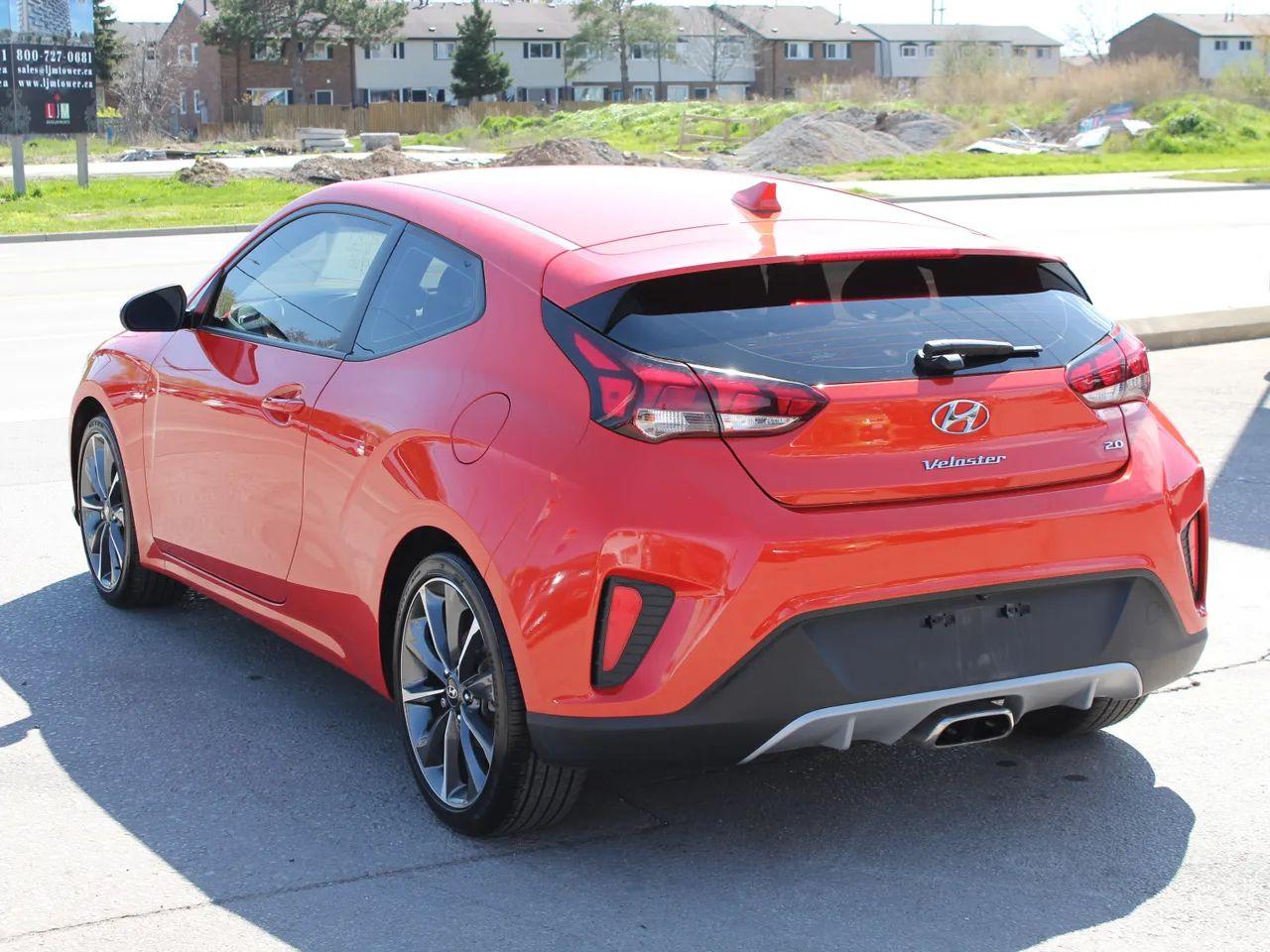 2019 Hyundai Veloster GL-2