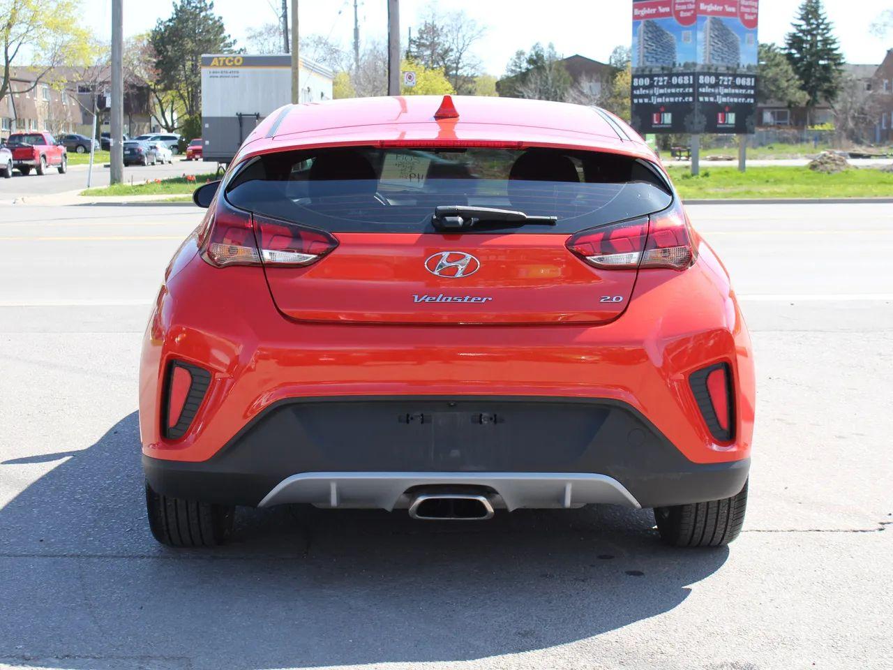 2019 Hyundai Veloster GL-3