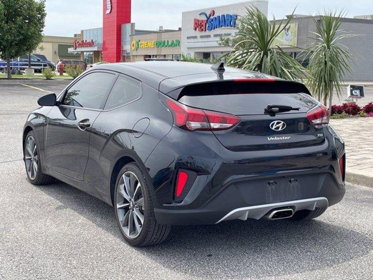 2019 Hyundai Veloster GL-2