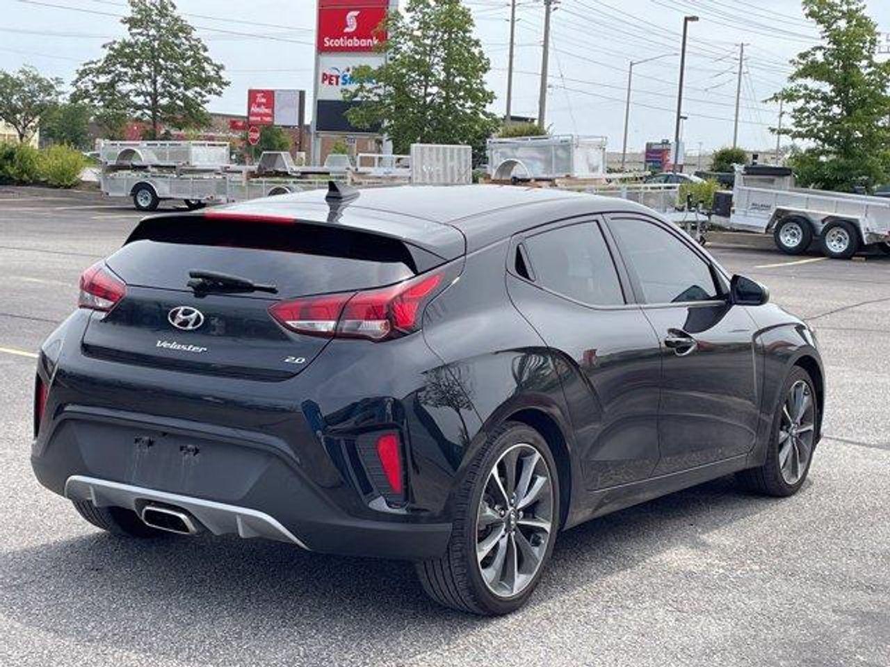 2019 Hyundai Veloster GL-4