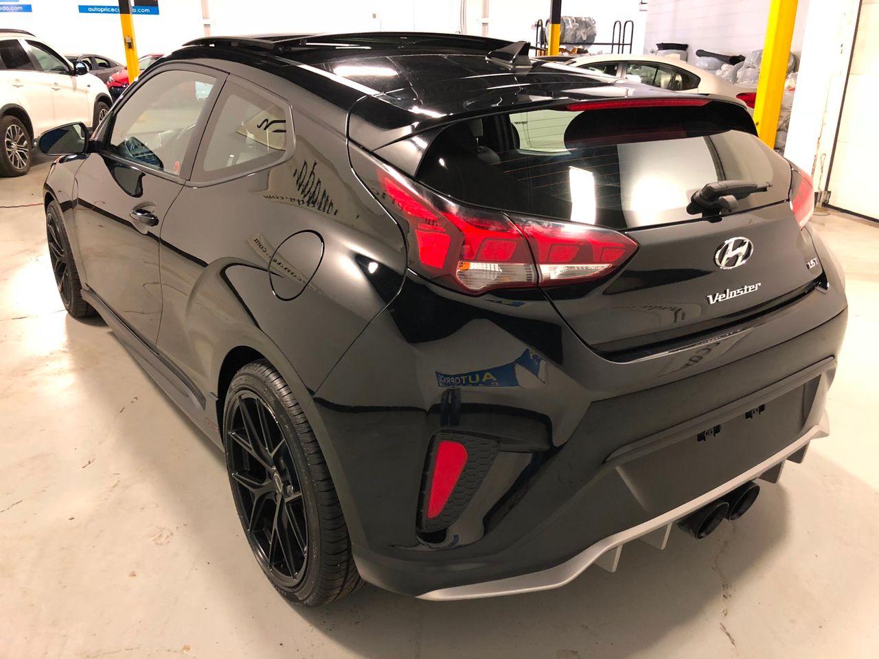 2019 Hyundai Veloster Turbo-4